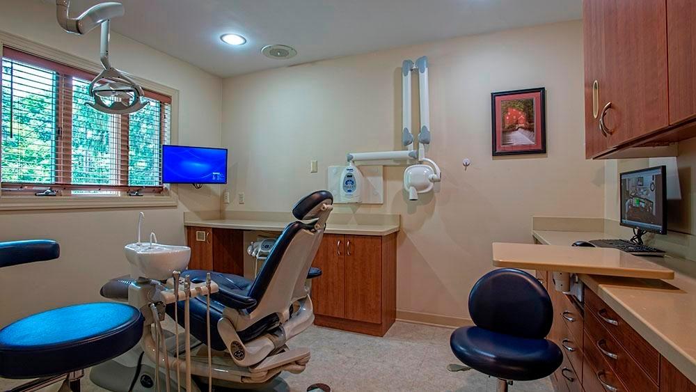 dental chair in clini in randolph nj